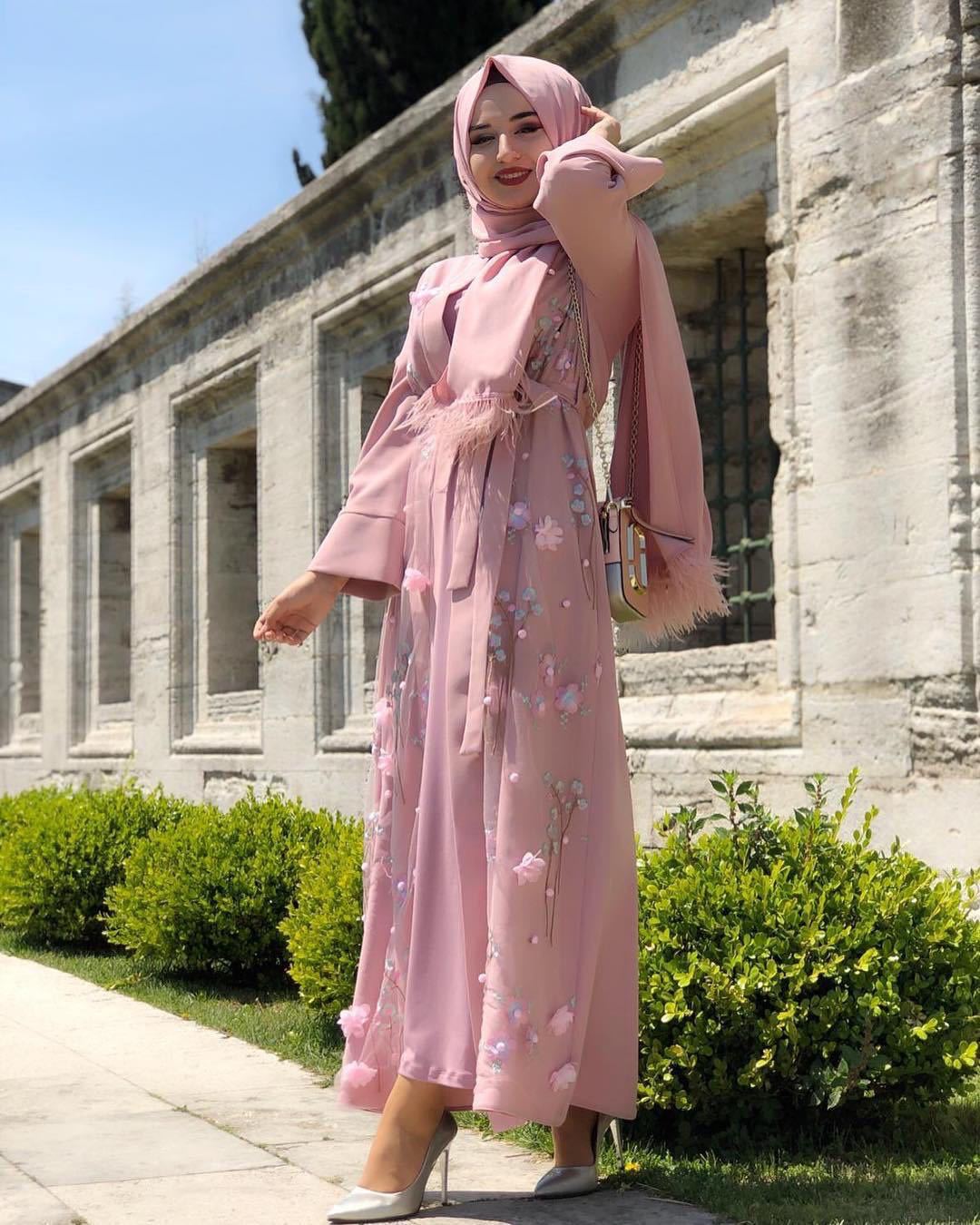 Muslim Women's Middle Eastern Arab Dresses