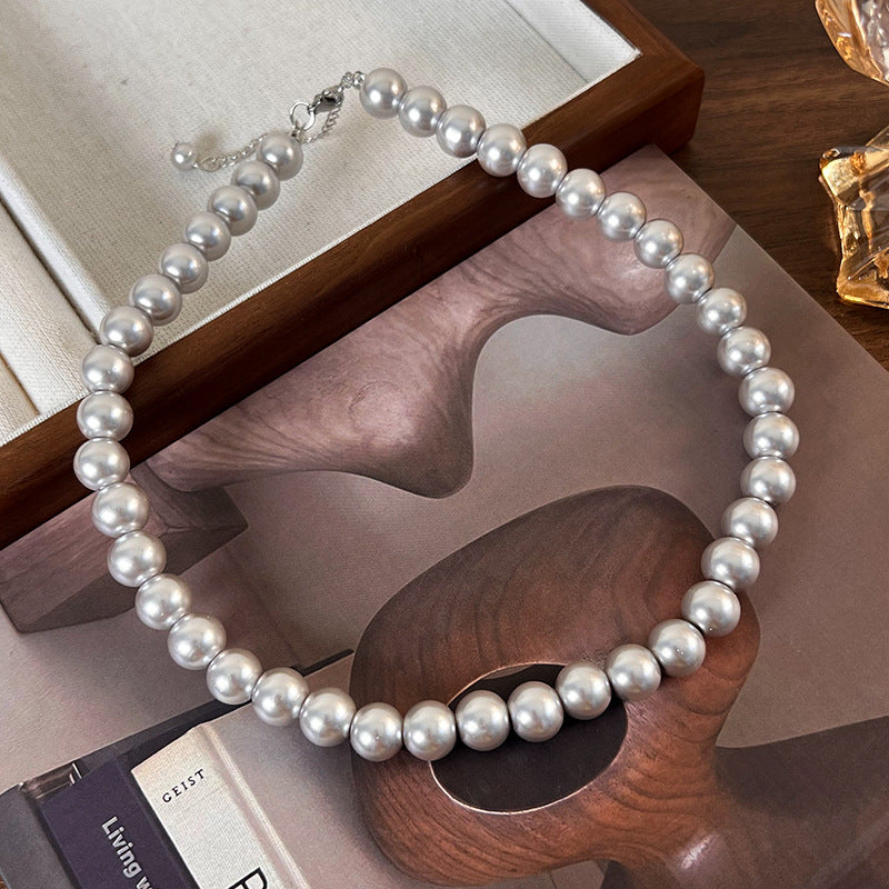 Women's Fashion Gray Pearl Necklace
