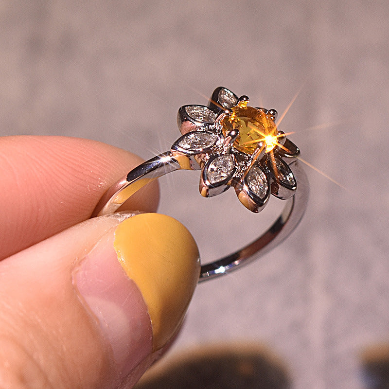 Retro SUNFLOWER Sunflower Diamond-studded Ring