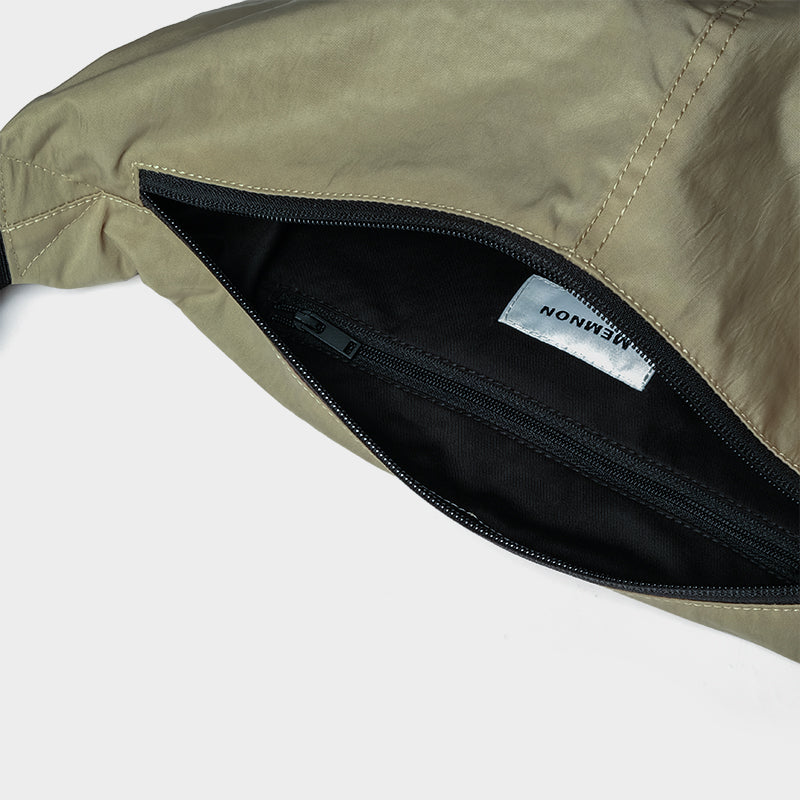 Neutral Men's And Women's Same Style Small Size Khaki Wide Shoulder Strap Dumpling Bag