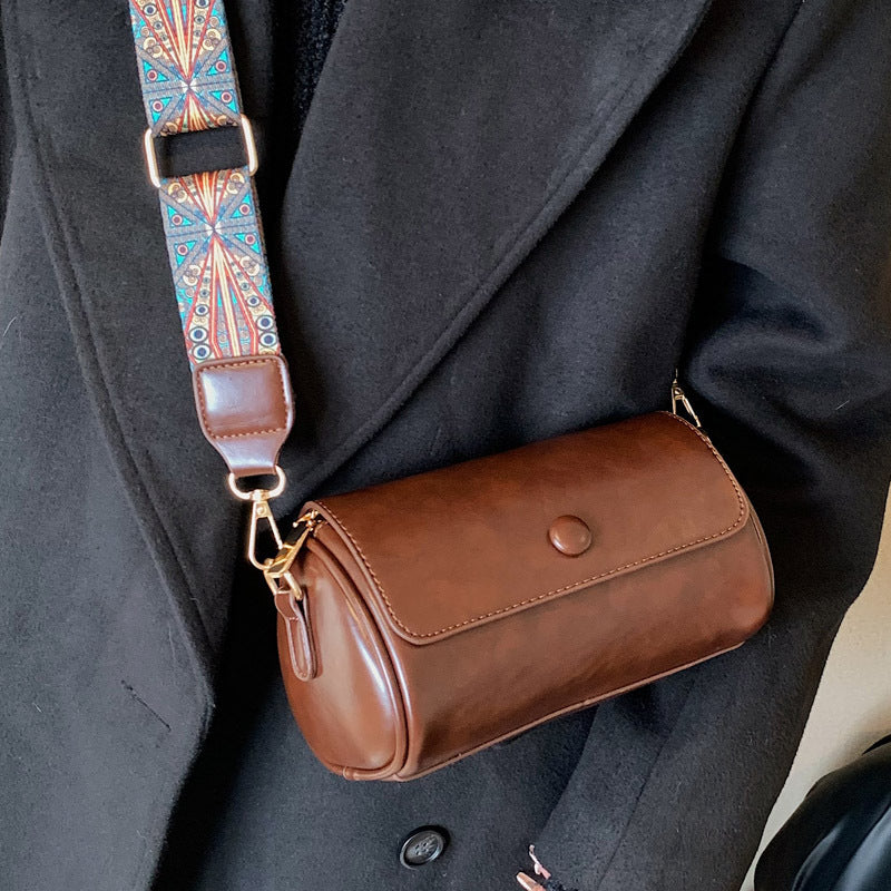 Trendy Spring Versatile Wide-strap Shoulder Messenger Bag