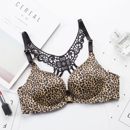 Small chest gathered leopard underwear