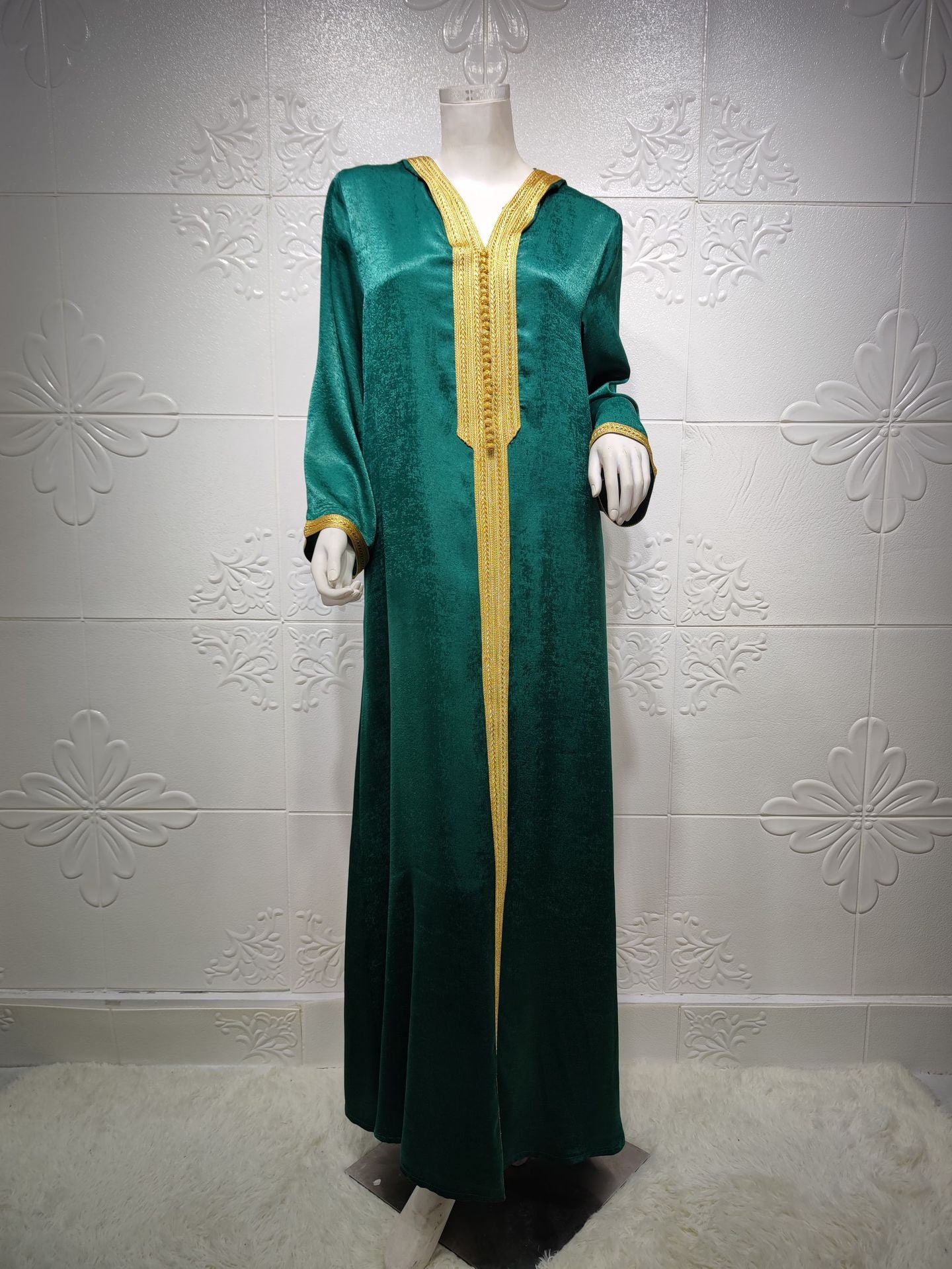 Cross-border Middle East Dubai Champagne Hooded Lace Suede Gown Muslim Robe Women In Stock