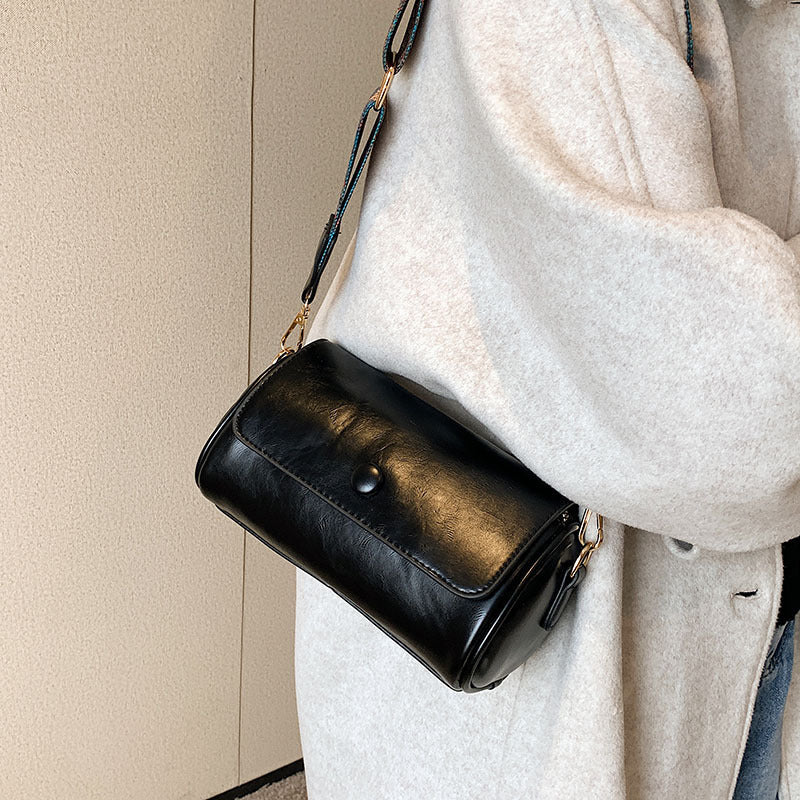 Trendy Spring Versatile Wide-strap Shoulder Messenger Bag