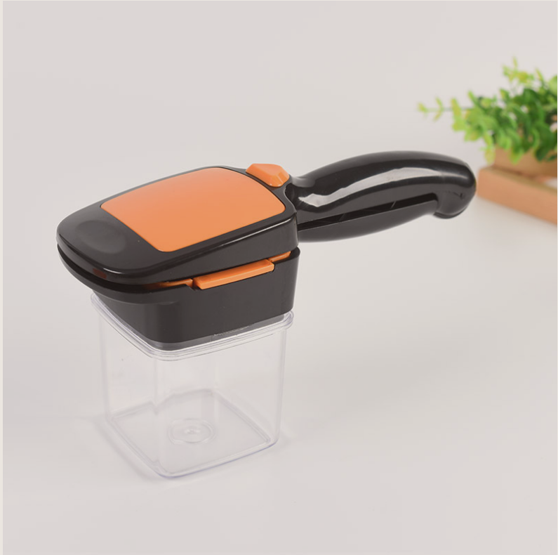 Multifunctional pressing vegetable cutter