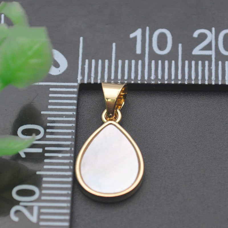 Copper Plating Natural Mother Shell Pendant