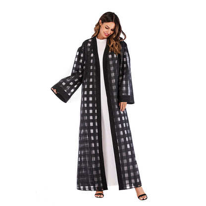 Muslim Plaid Loose Sleeved Lace Up Robe For Women