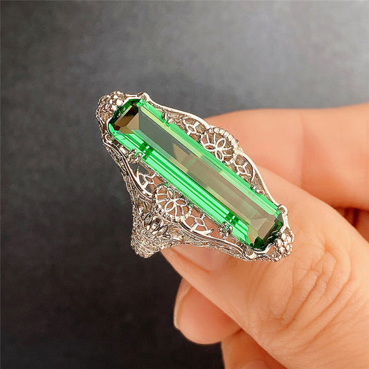 Retro Hollow Pattern Green Zircon Ring For Women