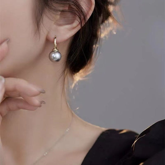 Elegant Retro Pearl Earrings Women's Fashion