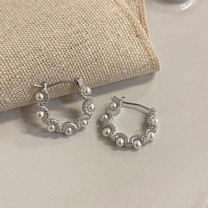 Circle And Pearl Earrings Special-interest Design Personality