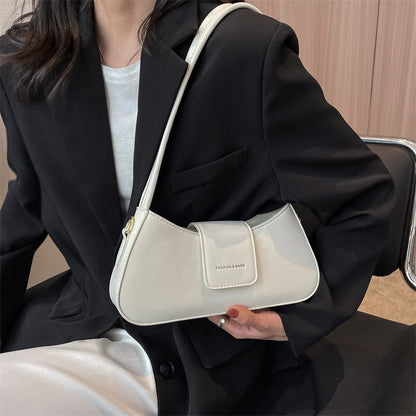 Popular All-match Shoulder Underarm Bag Casual Simple Baguette Bag