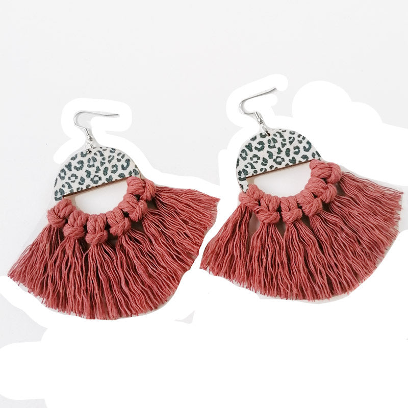 Women's Hand-woven Tassel Scallop Earrings